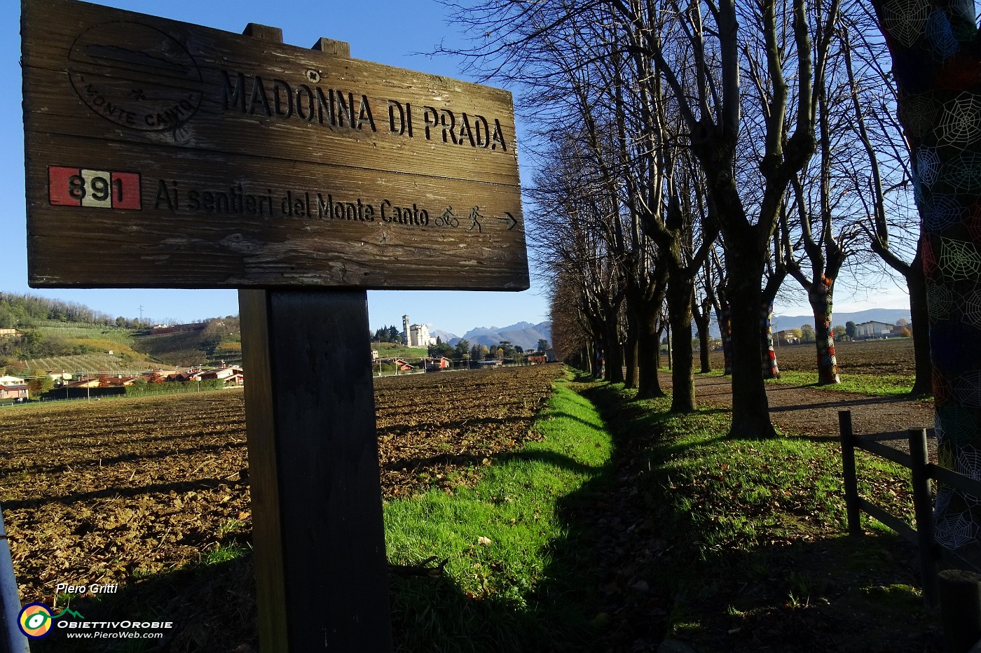 10 Parto dalla Madonna di Prada sul segnavia 891.JPG